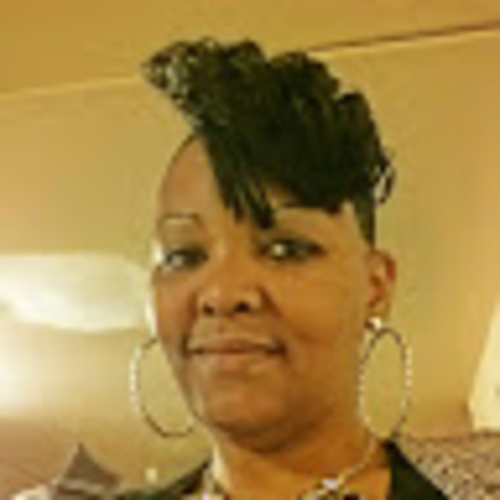 Meet your Posher, Valarie